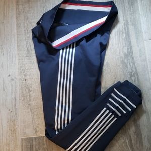 Champion Athletwear like new!